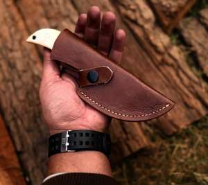 Cuchillo de Caza de Acero de Damasco con Mango Completo, Diseño de Gancho para Desollar Ciervos, Estilo Industrial Personalizado - Product Image 5