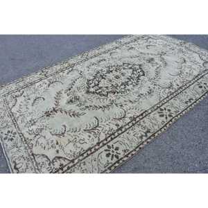 Alfombra Turca Vintage de 5.8x9.7 pies (177x296 cm), Alfombra Marrón con Diseño de Camuflaje - Product Image 1