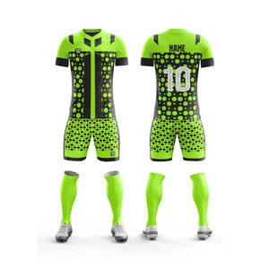 Nouveau 2025 Ensemble de maillots de football en polyester à sublimation personnalisée pour hommes Shorts de sport classiques avec impression du nom Maillot d'uniforme d'équipe - Product Image 1