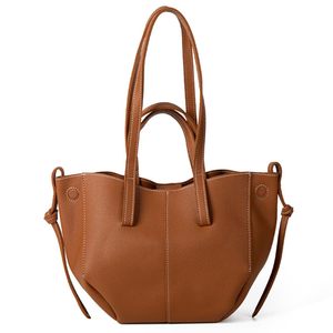 2025 Hot Selling Women's Classy Style Leather Tote Bags with <b>Unique</b> and Elegant Design Versatile and Timeless Style - Product Image 5