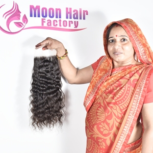 Commandez en ligne maintenant : Produit original, cheveux humains indiens naturels, aspect brut, fermeture bouclée, vierge, non traité, cuticules alignées, en vente - Product Image 5