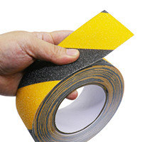 Personnalisé bicolore simple durable PVC anti-dérapant auto-adhésif grain ruban confortable doux acrylique avertissement bateaux escaliers