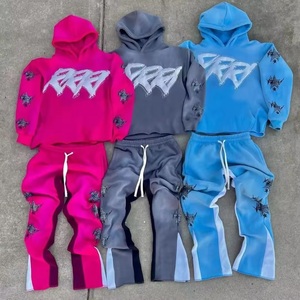 Y2K Raw Hem Urban Street Wear Chándal Streetwear Heavyweight Puff Print Pantalones de chándal acampanados Conjunto con capucha Cortavientos Diseño personalizado - Product Image 1