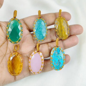 Oeil de tigre fait à la main pierres précieuses macramé Antique pendentif collier pierre de guérison bijoux Boho macramé cadeau pour les femmes - Product Image 2