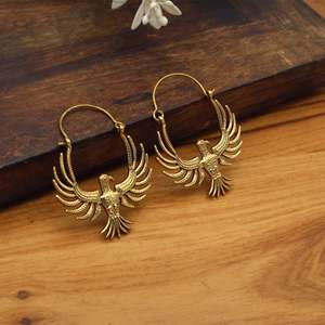 Boucles d'oreilles créoles Phénix Doré, Bijou Bohème Spectaculaire, Oiseau Mythique, Cadeau Tribal pour Festival - Product Image 3