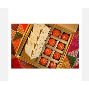 Luxury High Quality Soy Wax Decorative Scented Candle for Living Room Bedroom Festive Decor and <b>Gifting</b> Purpose - Product Image 1