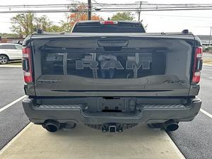Camioneta RAM 1500 TRX 4X4 2022, Cabina Doble, Motor HEMI V-8 de 6.2L con Supercargador Intercooler, Transmisión Automática - Product Image 5