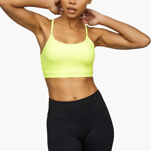 Soutien-gorge de sport à impact élevé en tissu doux, dos sexy à bretelles croisées, pour femmes, 2024, fitness, soutien-gorge personnalisé fabriqué au Pakistan - Product Image 1