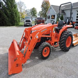 Oferta superior en tractor Kubota L3200D 4x4 bastante usado Compre entrega rápida Equipo de calidad premium a precio mayorista En stock ahora - Product Image 2