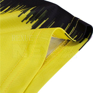 Fabricant pakistanais maillot de football personnalisé dernière conception maillot de football maillot de football en gros - Product Image 4