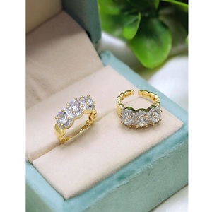 Anillo elegante ajustable Kundan Real chapado en oro y plata de alta calidad para colección de funciones y ropa de boda - Product Image 1