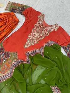 Sharara Salwar Kameez indien ethnique en georgette brodée lourde pour femmes, coupe ajustée, longueur genou, tenue de soirée, occasion spéciale - Product Image 5