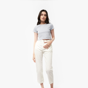 Top corto de calidad superior para mujer, algodón suave, transpirable y secado rápido, estampado de logotipo personalizado para ropa de calle de verano - Product Image 3