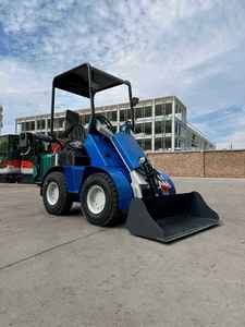 รถตักล้อยางขนาดเล็ก KUUGAO รุ่น Mini Skid Steer น้ำหนักบรรทุก 1000 กก. ยี่ห้อ Koop/Runtong เครื่องยนต์ดีเซล/เบนซิน 8.6 กิโลวัตต์ บุ้งกี๋ขนาด 0.15 เมตร พร้อมเกียร์และปั๊มประสิทธิภาพสูง - Product Image 6