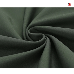 Veste softshell confortable au design personnalisé pour hommes, fermeture éclair écologique, tissu respirant avec logo personnalisé - Product Image 4