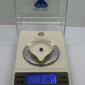 พลอยแซฟไฟร์สีม่วงธรรมชาติสำหรับทำเครื่องประดับหินหายากที่มีไฟที่ดีผลิตภัณฑ์ที่ผ่านการอบด้วยความร้อน - Product Image 1