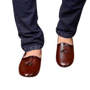 Zapatos de hombre de cuero genuino hechos en Pakistán, sandalias Khussa, zapatos planos antideslizantes transpirables personalizados, zapatos Khussa de hombre Punjabi indio - Product Image 1