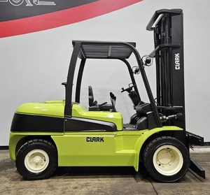 Oferta Exclusiva de Subasta para Montacargas Neumáticos C55SD 2013 con Capacidad de Carga de 5000 Libras - Product Image 2