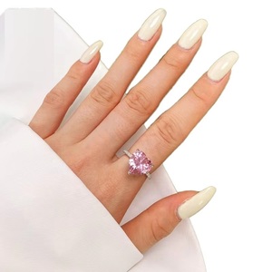 Bague en argent sterling zircon élégante la plus vendue, certifiée IGI, bijoux fins intemporels pour mariages, anniversaires, fêtes - Product Image 1