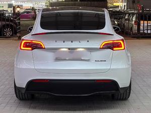 NUEVO Tesla Model Y Performance Transmisión Automática Capacidad de la Batería (kWh) 70 - 80 kWh - Product Image 5