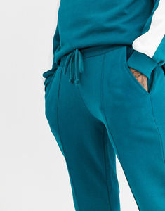 Chándal de pantalón ajustado, media cremallera, cuello de tortuga, rayas laterales, ecológico, de talla grande, invierno, media cremallera, cuello de tortuga, lado OEM - Product Image 2