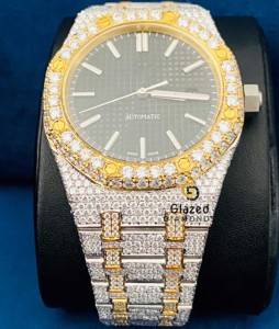 Montre intelligente de luxe pour hommes en acier inoxydable personnalisée 41mm Iced Moissanite Diamond Classic Sport Charm Caractéristiques Verre de haute qualité - Product Image 5