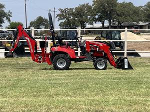 2025 Nouveau Massey Ferguson GC 1725MB 4x4 Mini tracteur agricole/chargeur/pelleteuse Compact 4wd avec roue 2WD de puissance nominale de 24.5hp - Product Image 4