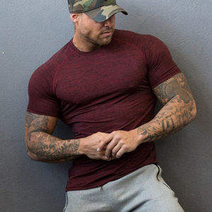 Camiseta personalizada de alta calidad 100% algodón para hombre, camiseta de talla grande con hombros descubiertos, estilo formal con estampado personalizado GSM de gran tamaño y alto - Product Image 2