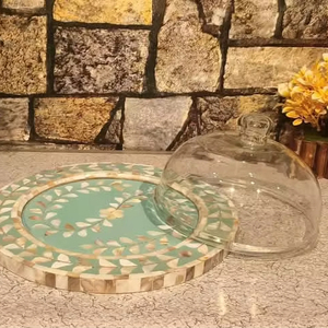 Plateau en nacre en acrylique fabriqué à la main Design arabe élégant pour les bonbons, les dates et la présentation de cadeaux d'occasion spéciale - Product Image 2