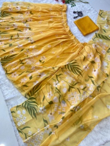 Hermosa última colección Lehenga con hermoso estampado floral - Product Image 6