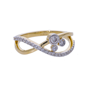 แหวนเพชรดีไซน์คลาสสิกทันสมัยทรงวน ชุบโรเดียม ทองคำขาว 14K สำหรับผู้หญิง ประดับเพชรแบบฝังขอบและแบบฝังเรียง - Product Image 1