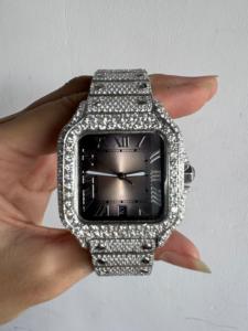 Unisex Hip Hop Moissanite Diamond Reloj de pulsera Totalmente Iced Gold Dial VVS Diamo Square Case Silver Band 41mm Analog Glass Dial - Product Image 2