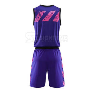 Uniforme de Baloncesto con Tela Ligera y Ajuste Atlético para Juego en Equipo Profesional, Uniforme de Baloncesto Personalizado - Product Image 3