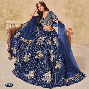 Colección de Lehenga Choli de Diseñador en Seda Artificial, Catálogo Completo Disponible a Precio de Mayoreo, Colección de Lehenga de Diseñador. - Product Image 1