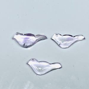 Perles en pierre précieuse sculptées en forme d'oiseau en améthyste rose, 20 mm, faites à la main, en vrac - Product Image 1