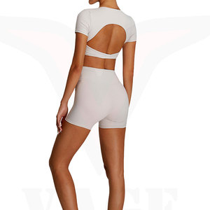 Conjuntos de Shorts de Yoga para Mujer en Tela Elástica Absorbente de Humedad de Calidad Premium para Ejercicio, Entrenamiento, Pilates y Sesiones de Fitness - Product Image 2