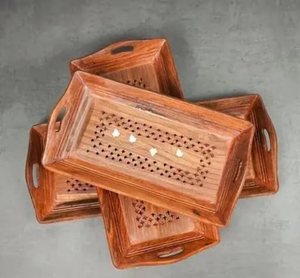 Ensemble de plateau de service en bois de luxe avec sculptures ornées et poignées intégrées pour une maison élégante et des utilisations fonctionnelles en Inde - Product Image 3