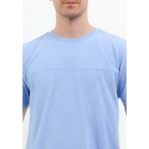 Camiseta de cuello redondo de algodón 100% de gran tamaño azul cielo de lujo para una sensación de comodidad y lujo Patrón sólido para uso diario - Product Image 4