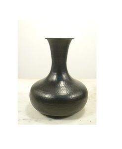 แจกันโลหะทำด้วยค้อนสำเร็จรูปสำหรับตกแต่งบ้าน - Product Image 3