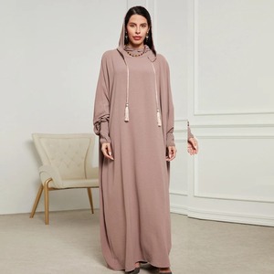 2025 transfrontalier nouveau Style arabe décontracté longues filles à capuche longueur de plancher Polyester chemise musulman Robe Caftan vêtements islamiques - Product Image 2