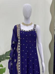 Ethnic Elegance Ensemble en fausse georgette avec micro-intérieur et quatre côtés bordés de dentelle Dupatta - Product Image 2