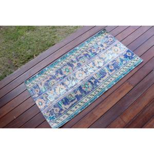 Alfombra Turca de 1.9x3.6 pies, Alfombra Pequeña Vintage, Alfombra Marroquí de Lana Azul y Blanca - Product Image 2