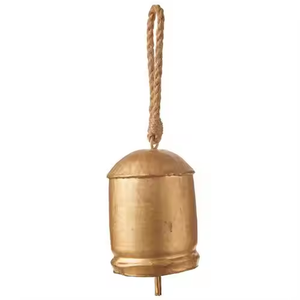 Campanas de Vaca de Metal Hechas a Mano con Acabado de Oro Rústico Utilizadas para Decoración Colgante Adorno Religioso Campana de Vaca por decor IMPEX - Product Image 1