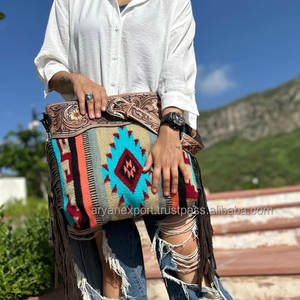 Sac à main à franges usiné à la main Couverture de selle aztèque Sac à bandoulière de haute qualité Conception unique de bohème Sacs élégants pour les femmes - Product Image 4