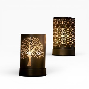 Porte-bougie en métal noir avec motif d'arbre de vie pour un éclairage d'accentuation artistique à la maison - Product Image 1