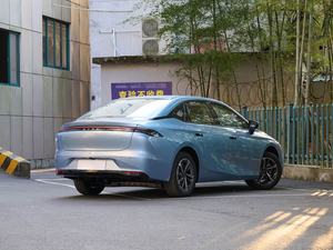 Voitures d'occasion 2024 Véhicule électrique haute performance avec une autonomie de plus de 700 km Moteur 200-250 kW Couple de 500 Nm Sans accident et prêt à être expédié - Product Image 6