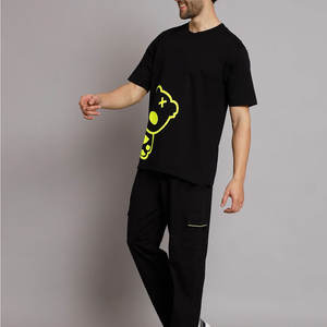 Ensemble de t-shirt et pantalon d'été léger pour hommes Tissu en polyester/coton respirant Couleurs et tailles personnalisables de haute qualité - Product Image 4