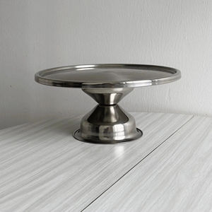 Base para Pastel de Acero Inoxidable Simple con Acabado Plateado, Exhibición de Postres para el Hogar, Uso en Cocina, Catering y Clases de Repostería - Product Image 1