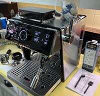 Cafetera Espresso Italiana Profesional de 58 mm con Doble Caldera, 20 Bares de Alta Presión y Molinillo Integrado