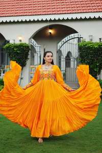 Nuevo vestido de rayón de fiesta de lanzamiento con bordado pesado hasta el suelo de secado rápido para bodas y Diwali - Product Image 5